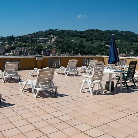 Casa Religiosa Emiliani 호텔